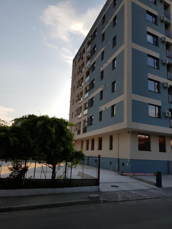 Kolonaki Domus Apartment 3 Iasi Bagian luar foto